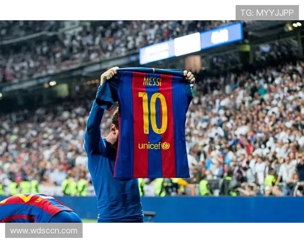 梅西加盟球队背后巨额签约费揭秘每年收入高达多少